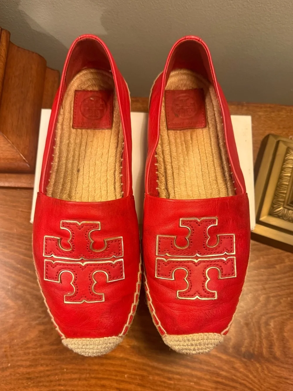 Tory Burch Ines Red Leather Logo Espadrilles Size 8.5
